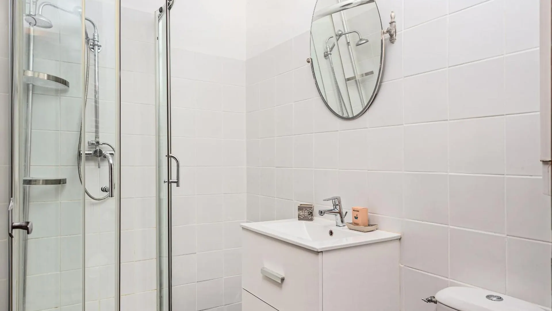 Bastion Ideally Located, Brightness, Sea Views Menton Apart-hotel