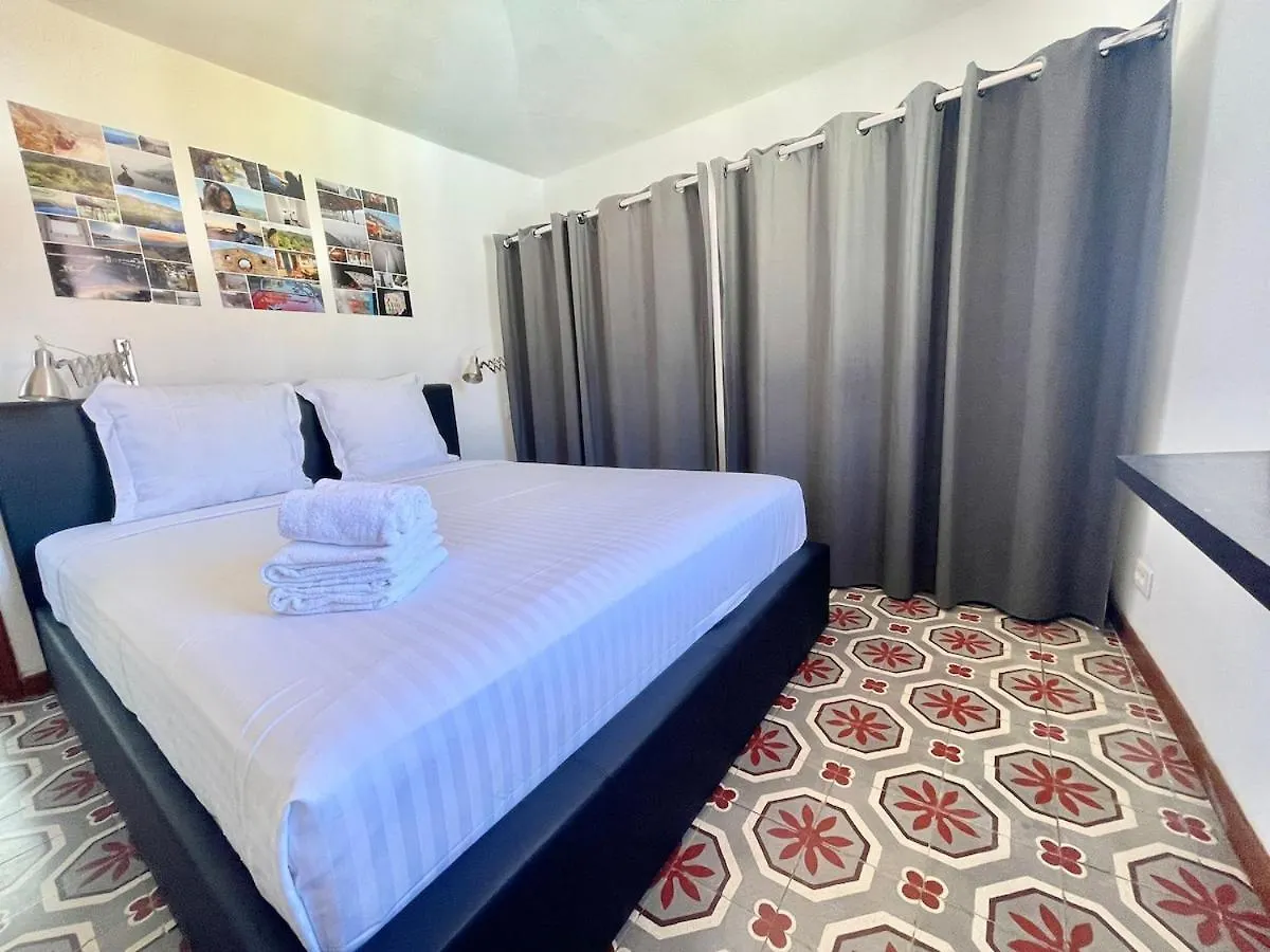 Aparthotel Bastion Ideally Located, Brightness, Sea Views Menton