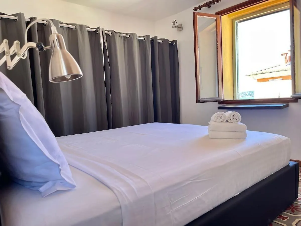 Bastion Ideally Located, Brightness, Sea Views Menton